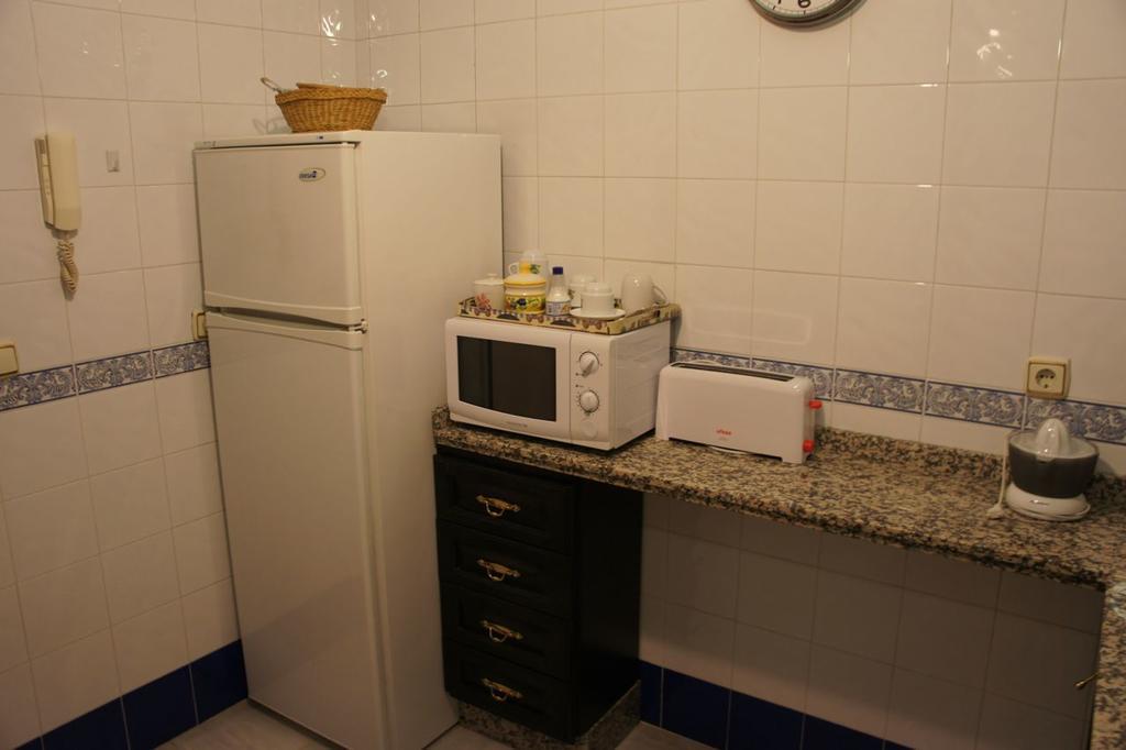 Apartamento San Benito "B" Seville Ngoại thất bức ảnh